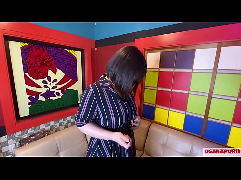 ❤️ Japońska cizia z dużymi cyckami masturbuje się za pomocą seks zabawek i przeżywa orgazm. W wywiadzie opowiada o swoich doświadczeniach z rżnięciem. Ogromne cycki i owłosiona cipka głośno jęcząca. Osakaporn ❤️❌ Fuck video at us ☑